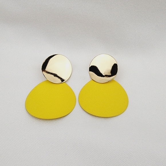 Chic Minimalist Dangle Fashion Earrings - Picture 5 of 6